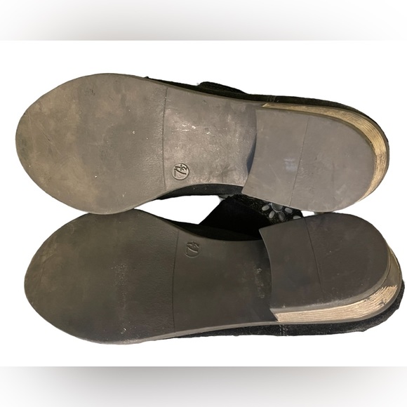 Crevo Leighton women’s‎ size 9 black suede boots - Picture 9 of 9